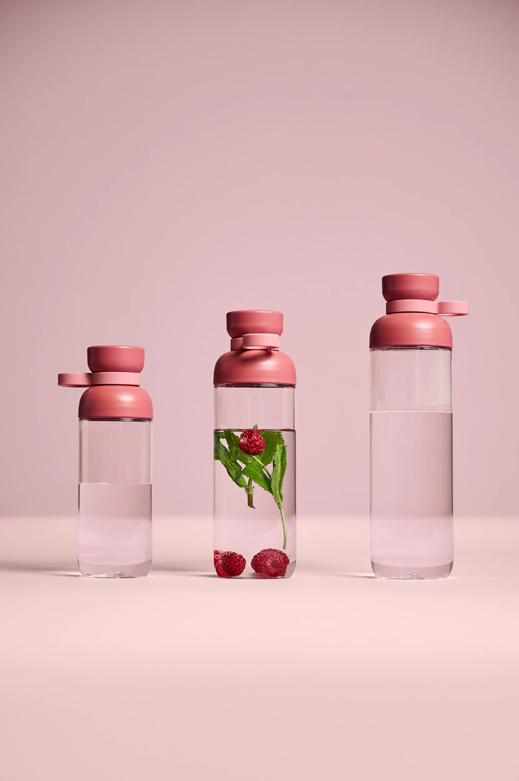Butelka na wodę Vita 700 ml różowa - Image 3