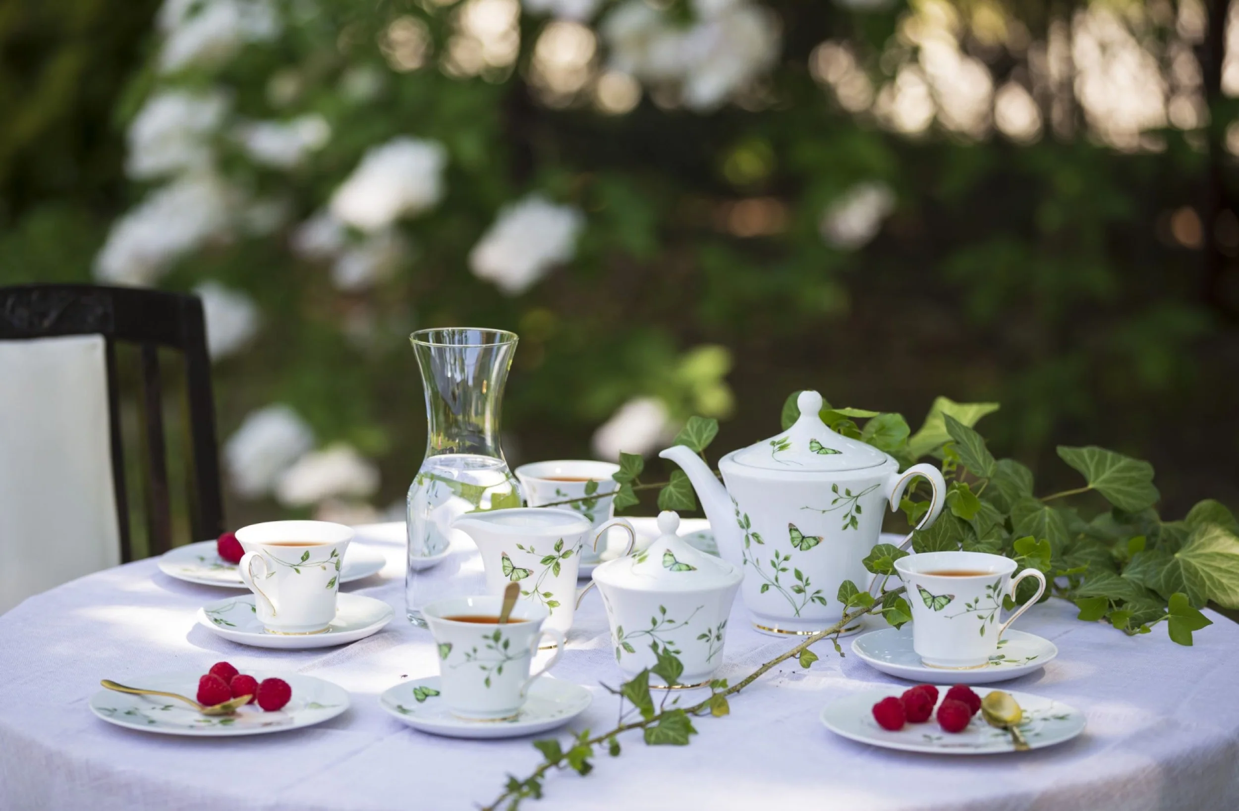 Imbryk porcelanowy Margaret 1000 ml biało-zielony - Image 3
