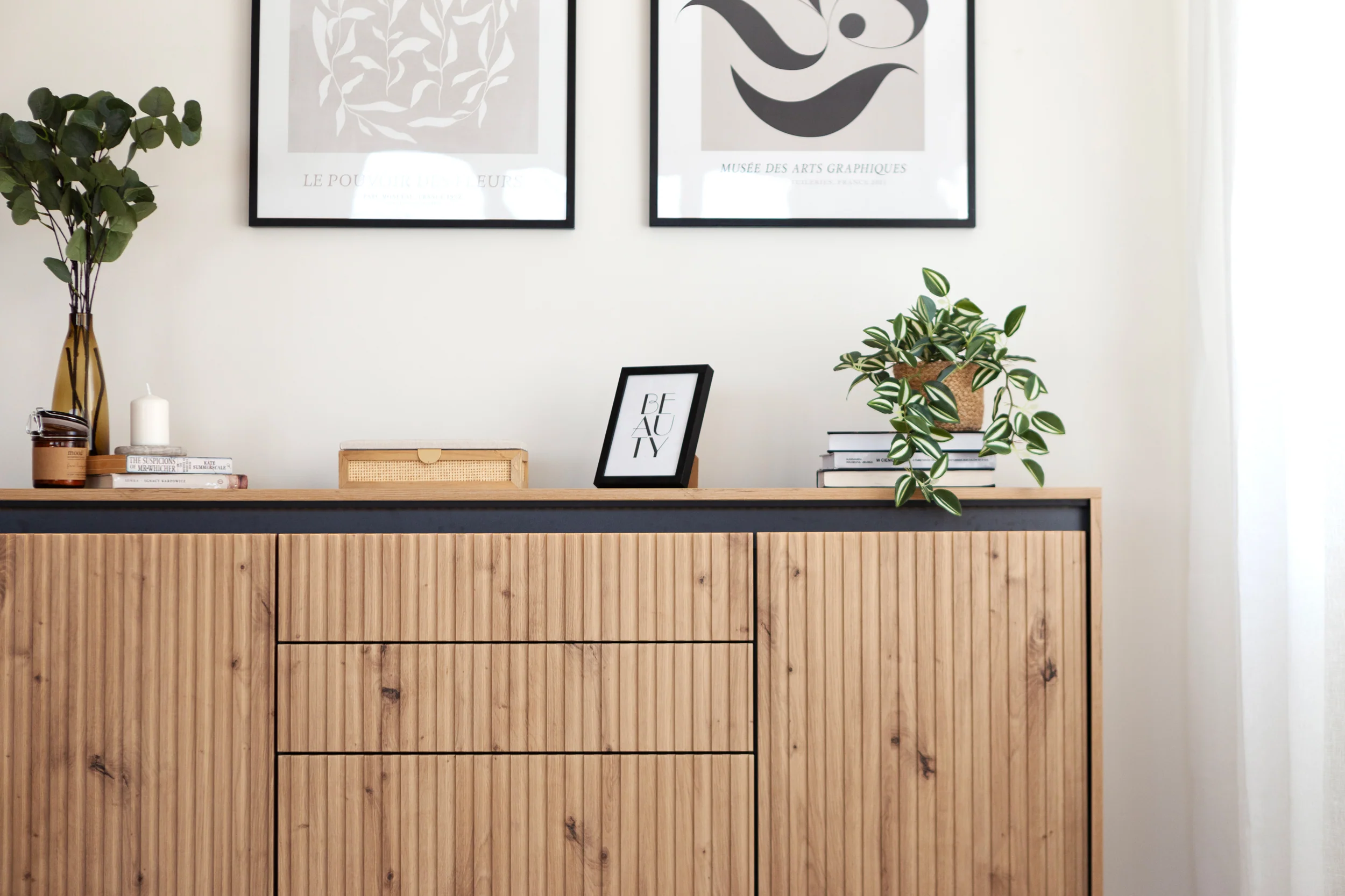 Komoda dwudrzwiowa Trend 166 cm z trzema szufladami z LED Dąb artisan - Image 3