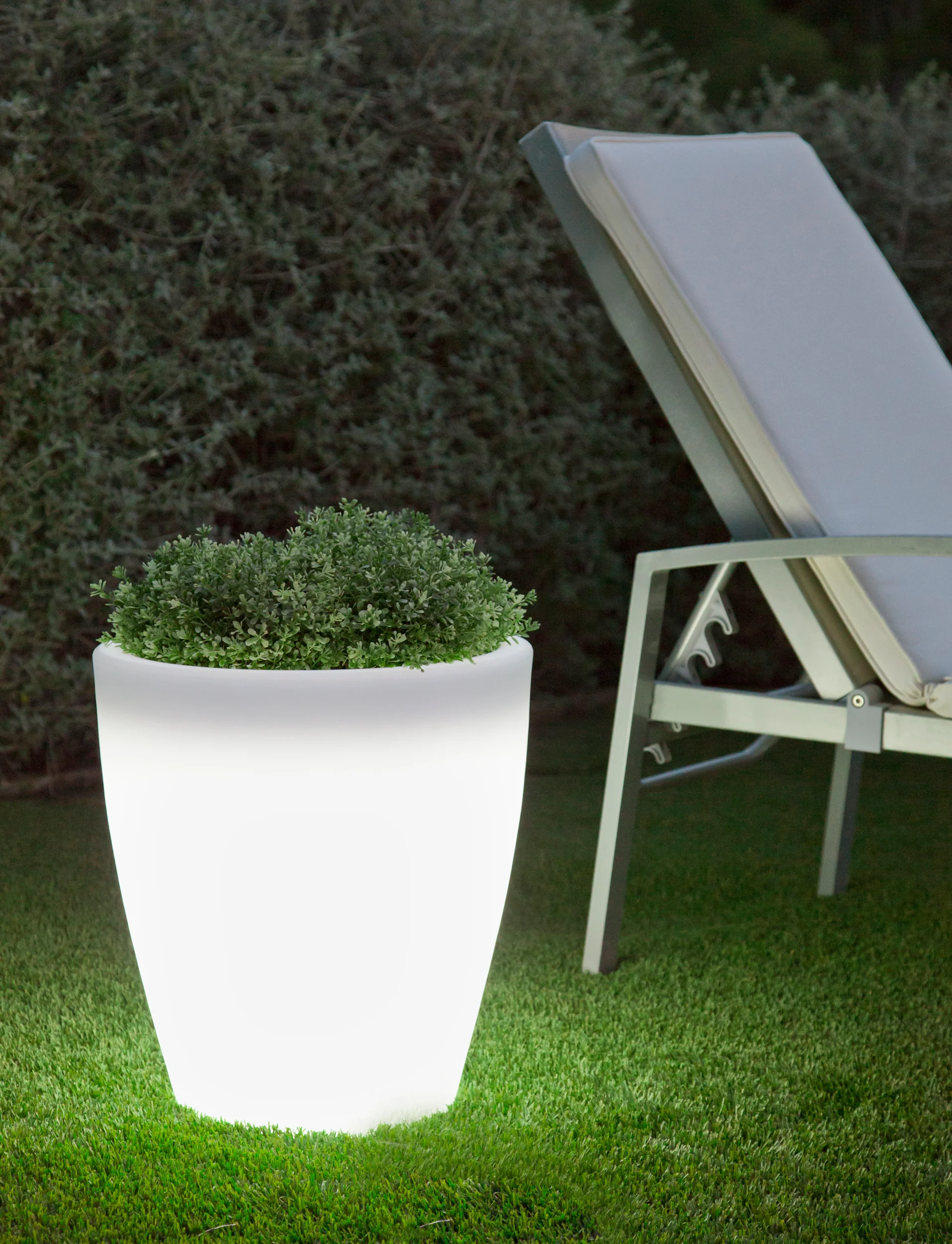 Lampa ogrodowa doniczka Violeta 40 Solar LED biała - Image 2