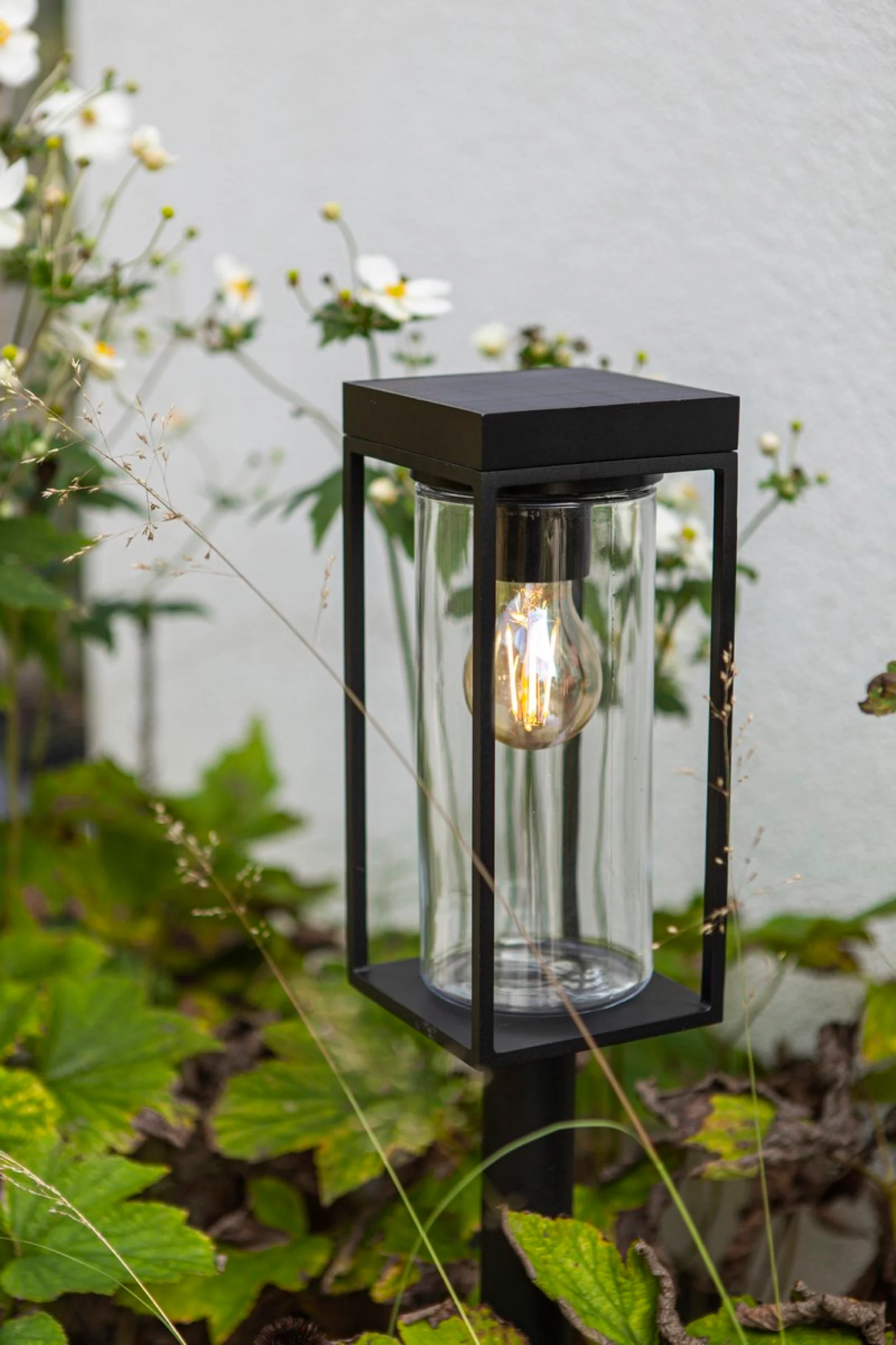 Lampa ogrodowa Flair LED solarna czarna - Image 3