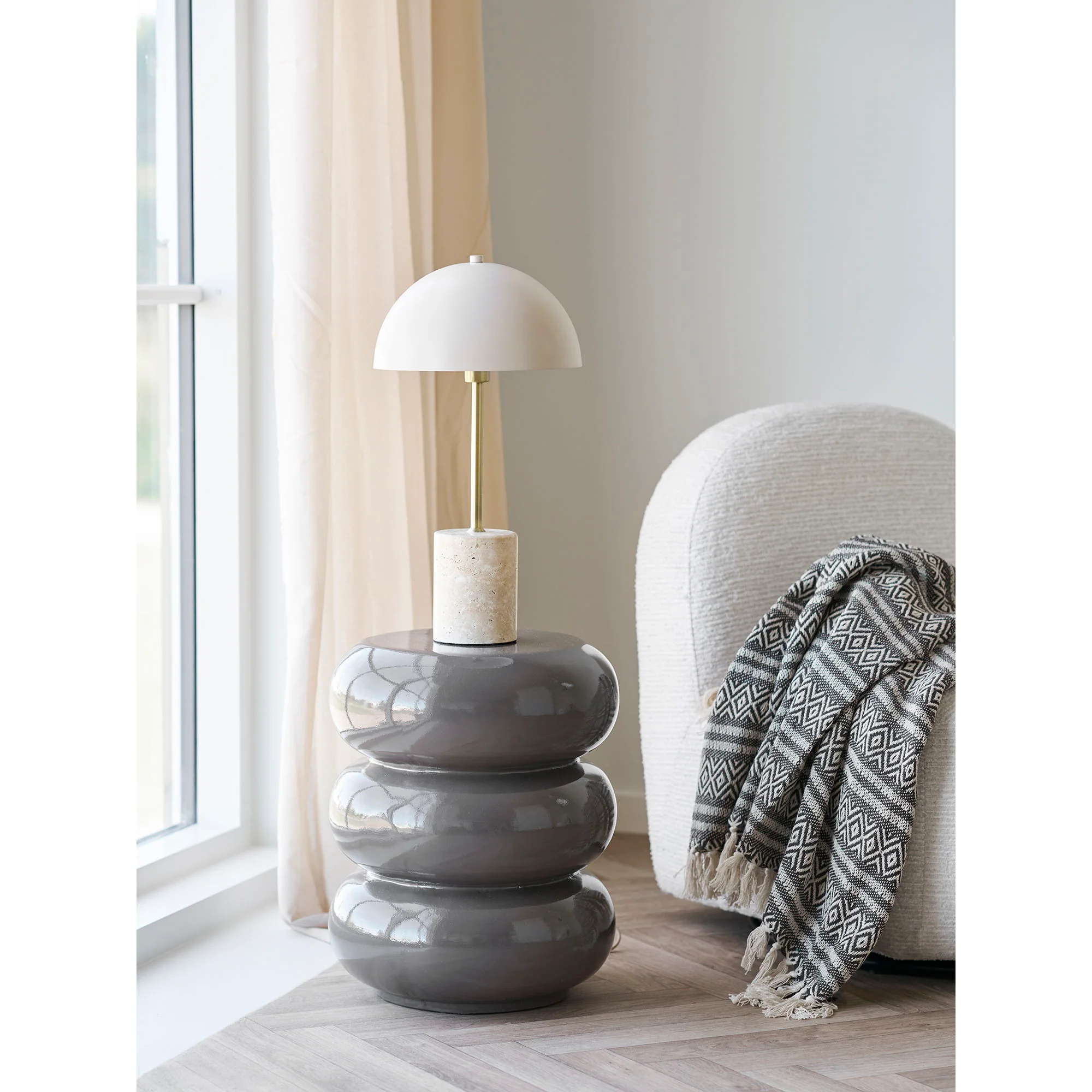 Lampa stołowa Sheffield beżowa z marmurową podstawą - Image 2