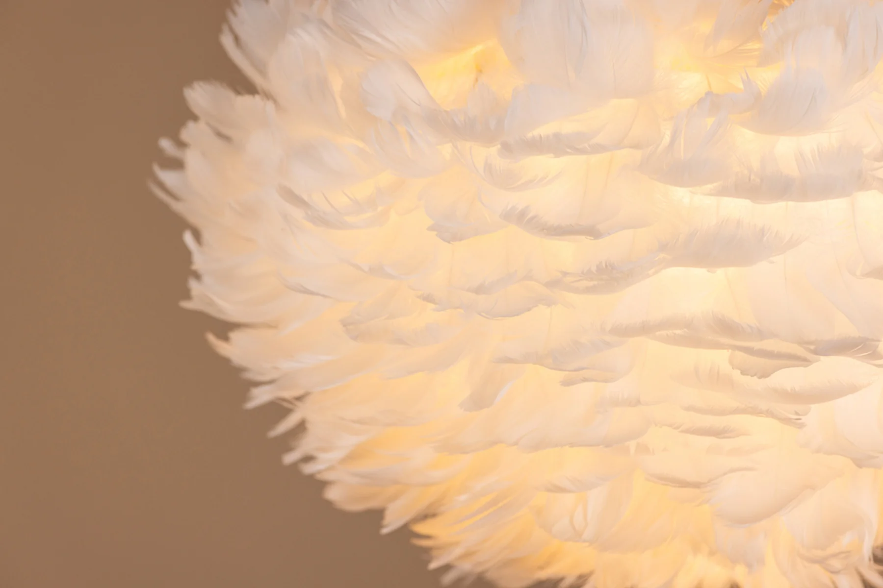 Lampa sufitowa Nicola średnica 45 cm białe pióra - Image 4
