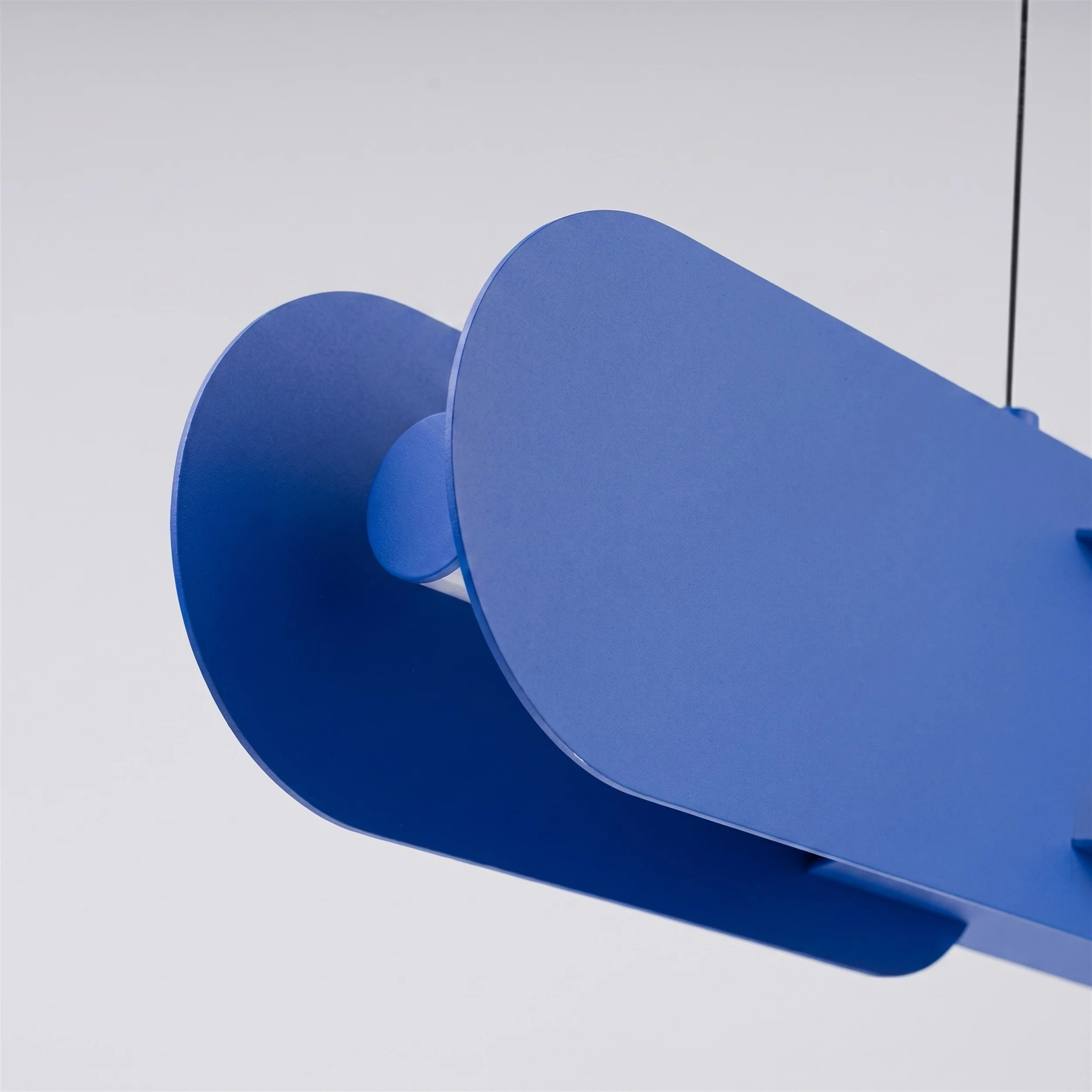 Lampa wisząca Chain 158 cm LED ultramaryna - Image 5