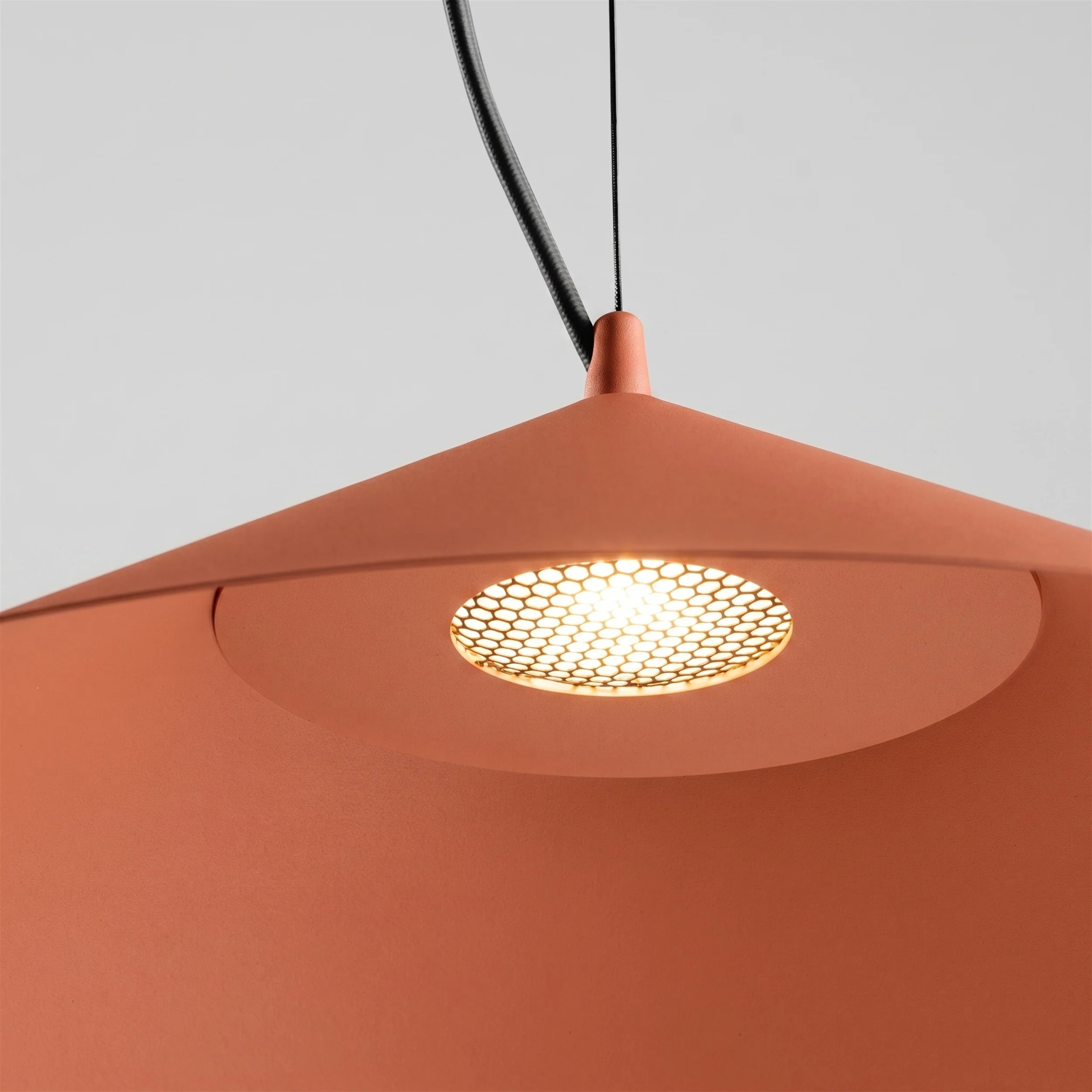 Lampa wisząca Fint LED ochra czerwona - Image 5