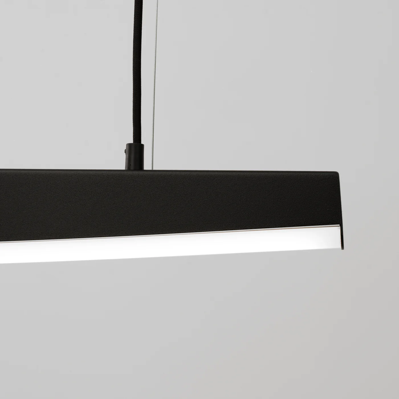 Lampa wisząca Jorun LED 150 cm czarna 4000K - Image 8