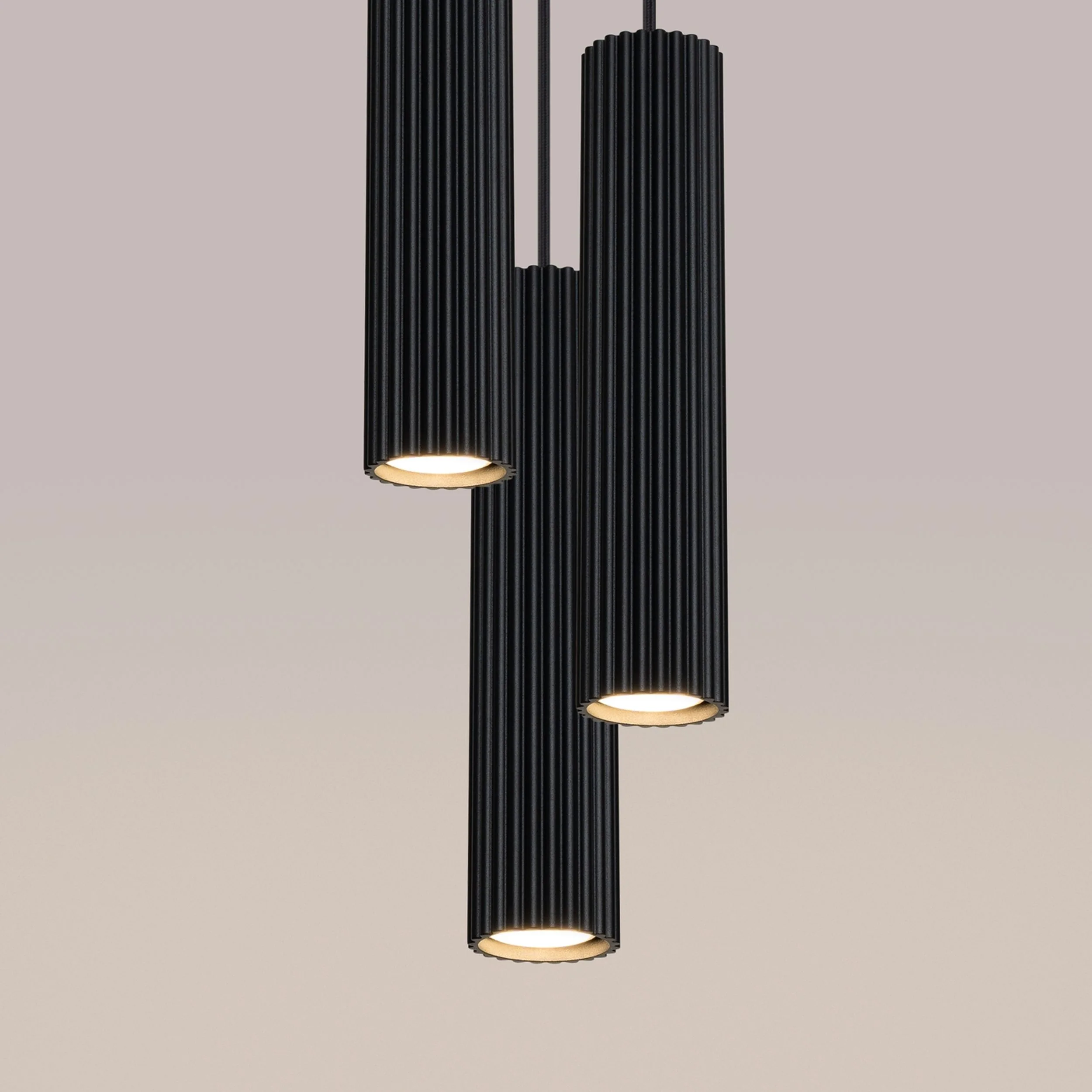 Lampa wisząca Karbon x3 czarna na okrągłej podsufitce - Image 6