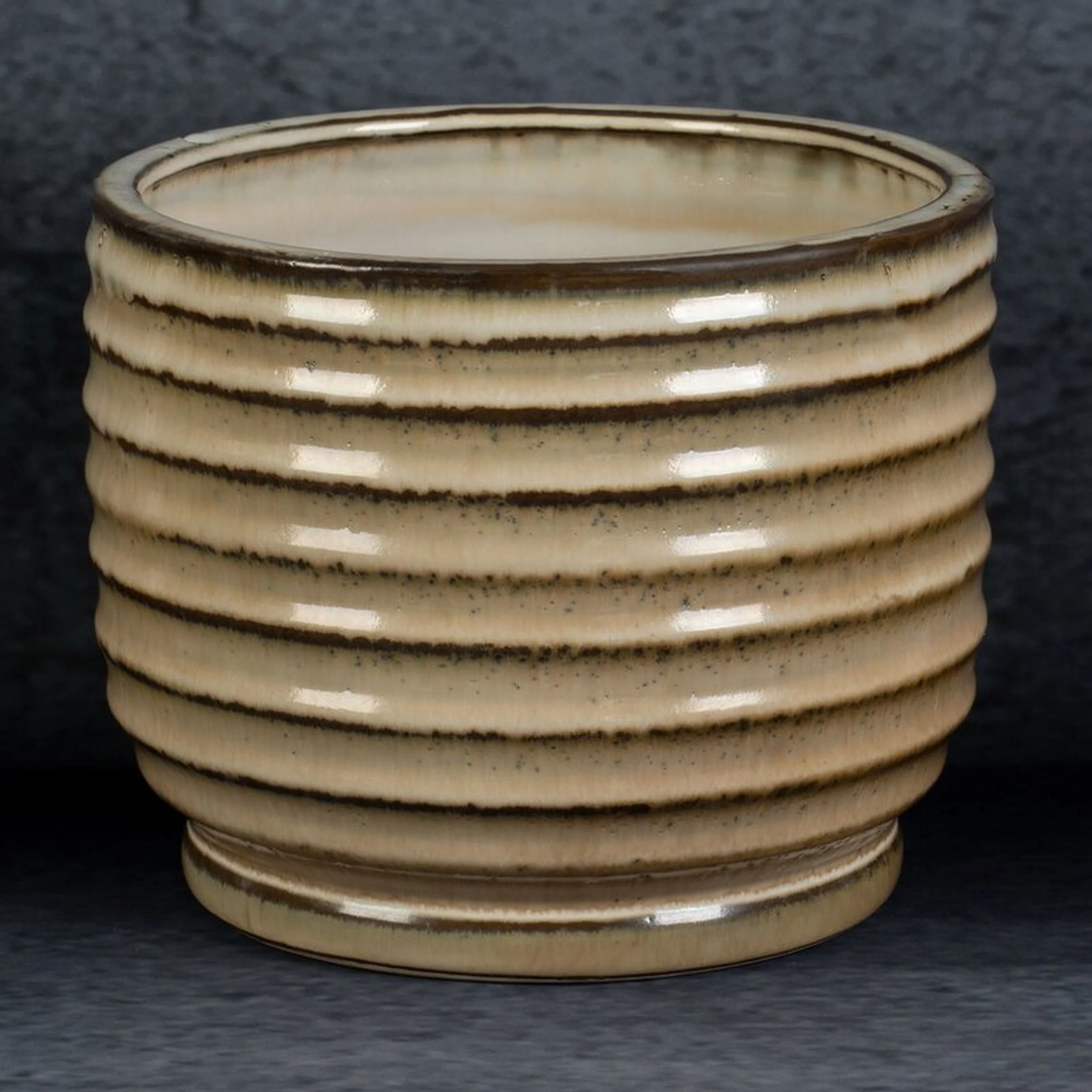 Osłonka na doniczkę Bena 19 cm jasnobrązowa - Image 5