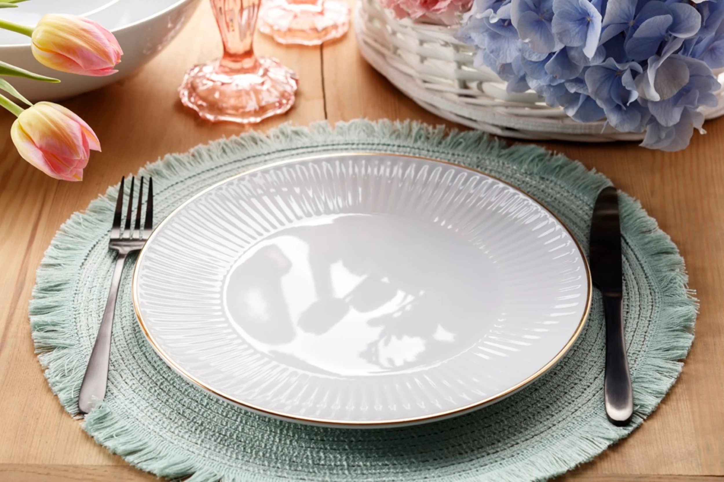 Serwis obiadowy porcelanowy dla 12 os. Dalia biało-złoty - Image 2