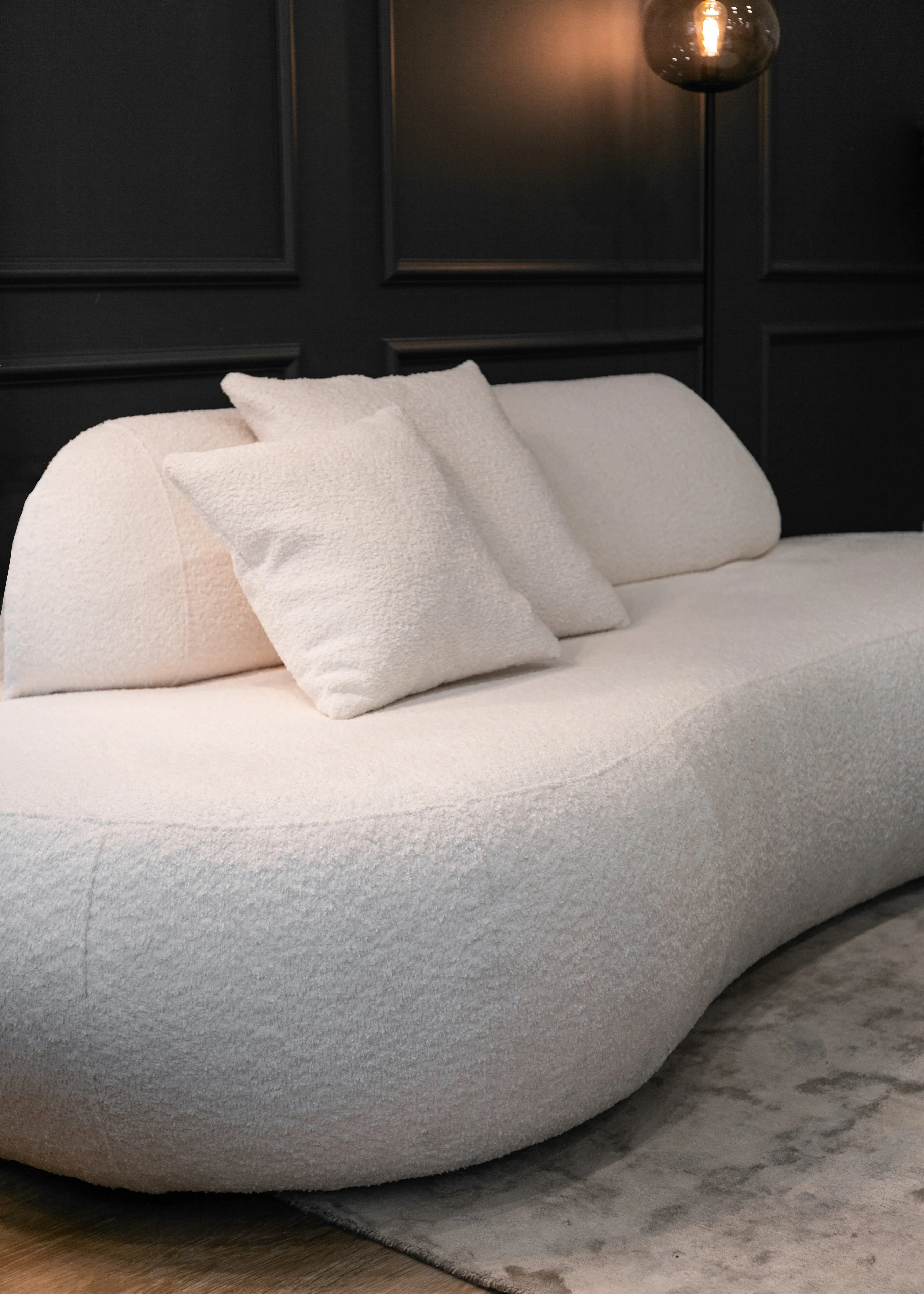 Sofa trzyosobowa Balme kremowa boucle - Image 5