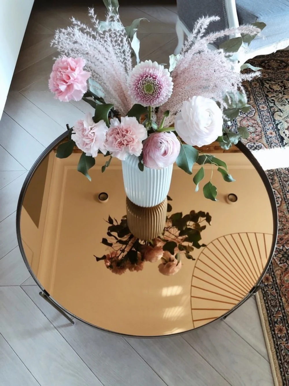 Stolik kawowy okrągły Marcolino o średnicy 70 cm złoty - Image 4
