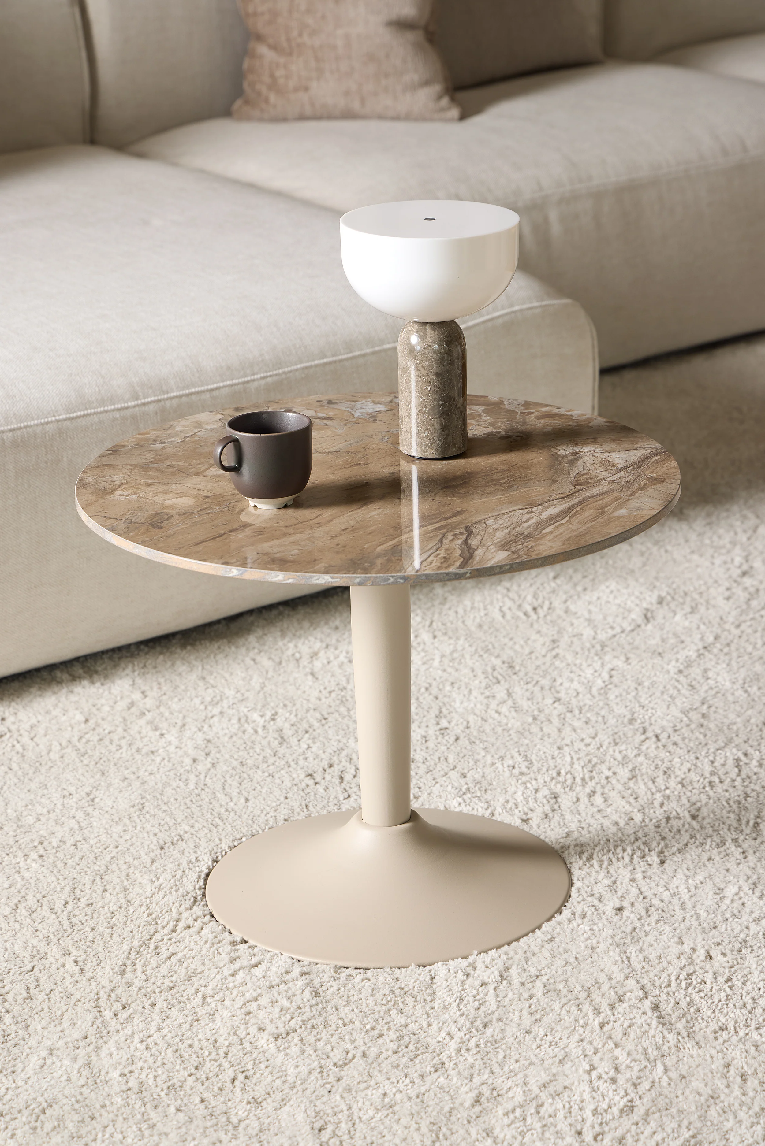 Stolik kawowy Roshly średnica 60 cm trawertyn ceramiczny blat z metalową podstawą - Image 2