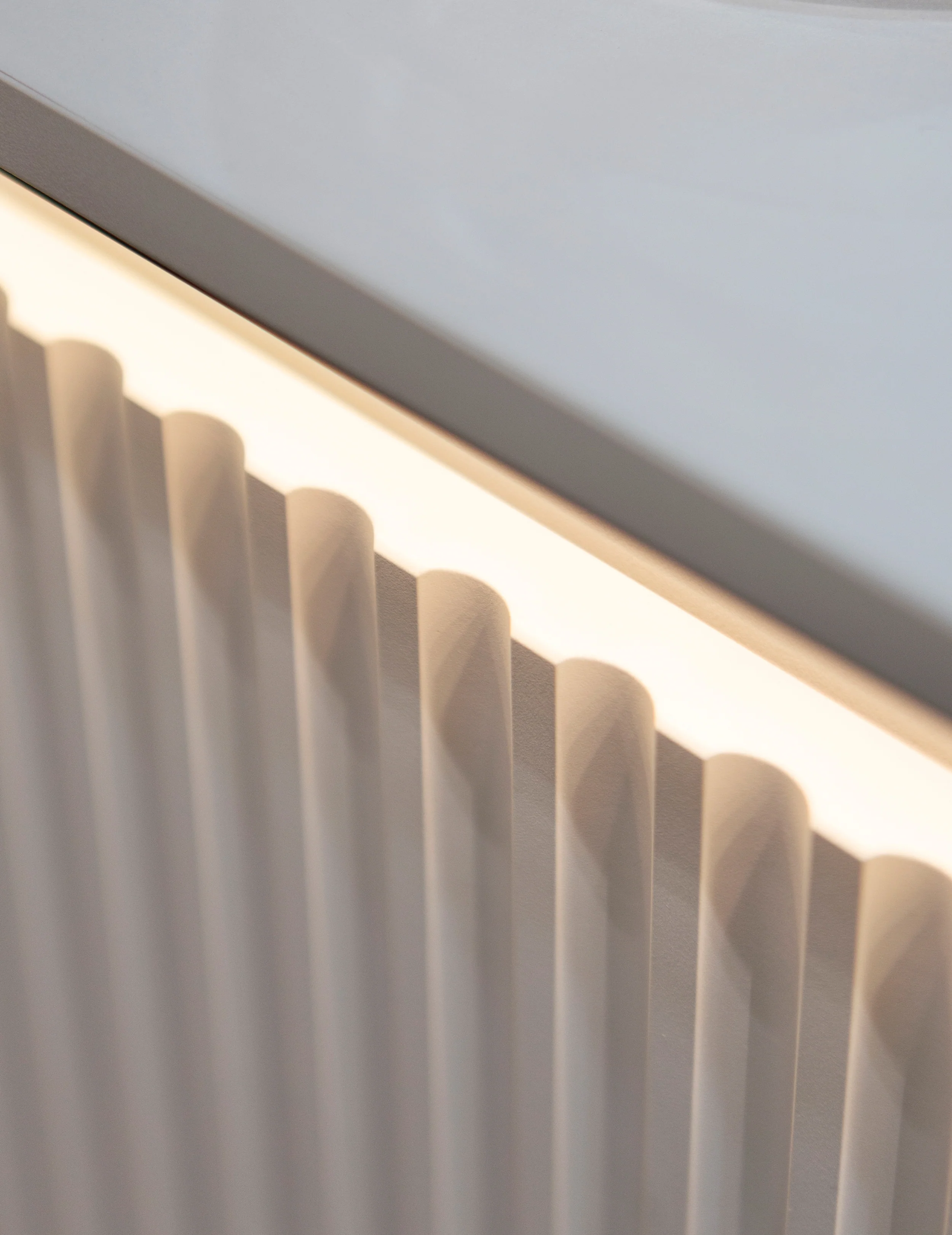 Szafka nocna Trend 46 cm z LED Biała - Image 3