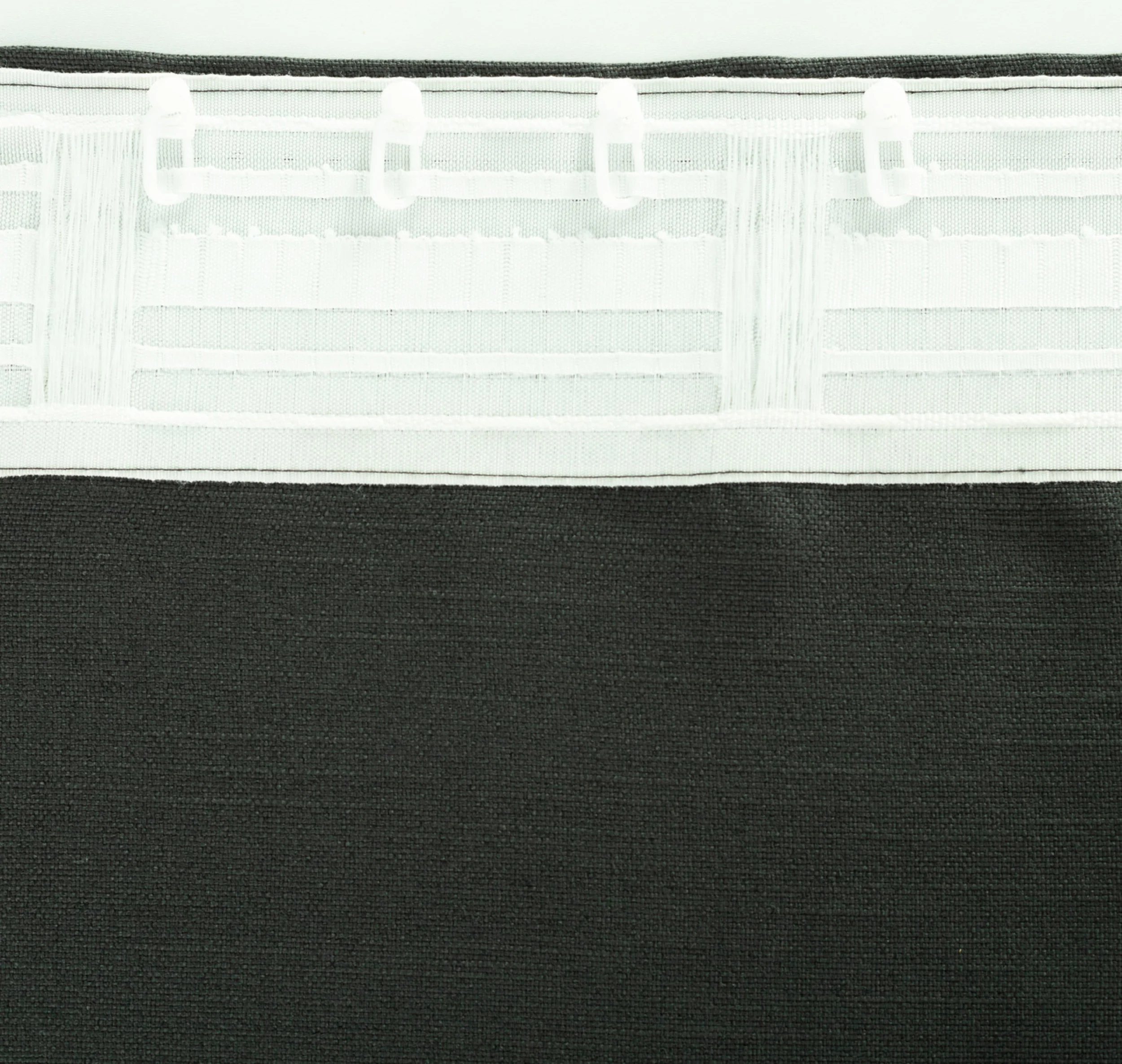 Zasłona na taśmie marszczącej Basic 140x280 cm bazaltowa - Image 5